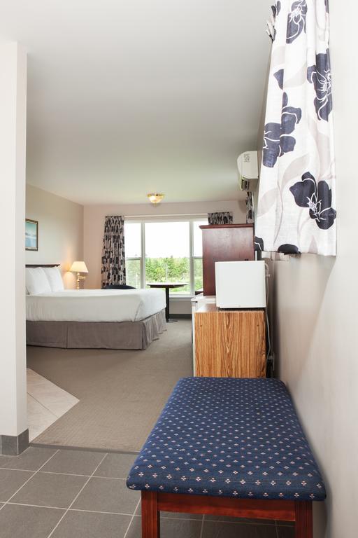 Отель Brackley Beach Northwinds Экстерьер фото