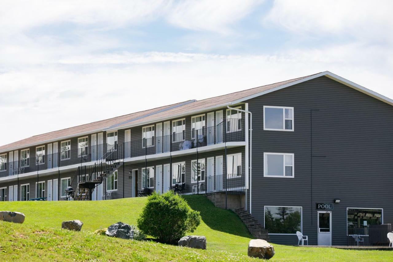 Отель Brackley Beach Northwinds Экстерьер фото